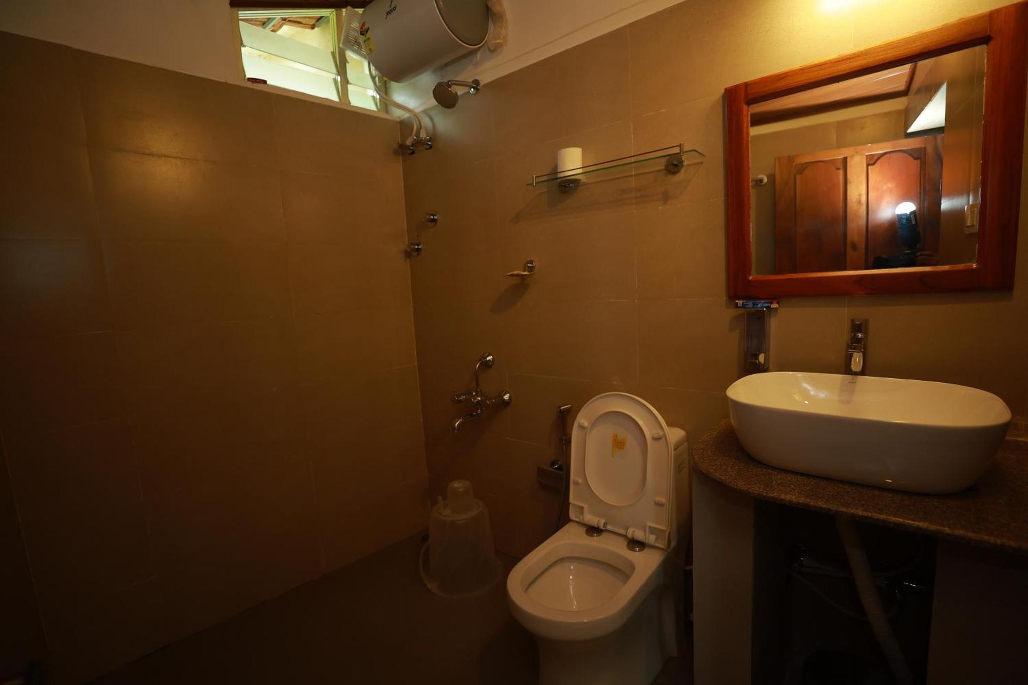 Ayla Homes มาดิเครี ภายนอก รูปภาพ